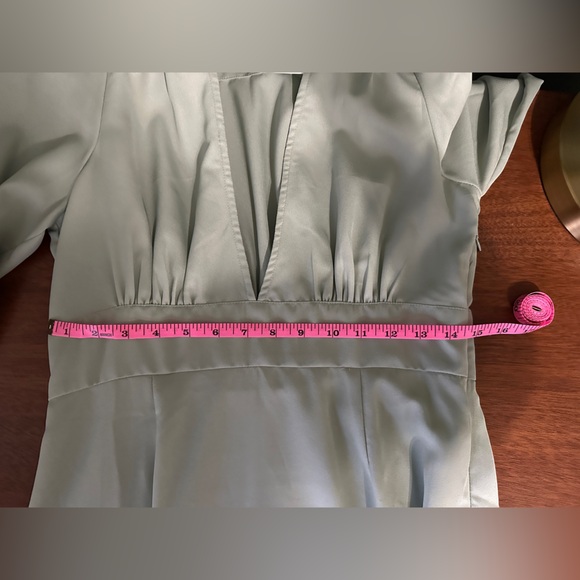 Elegant Sage Green Maxi Dress - NWOT - Never Worn - Picture 5 of 6